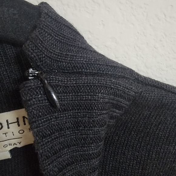 St John's 90's Knit Cheetah Mock Neck Sweater - Picture 4 of 5